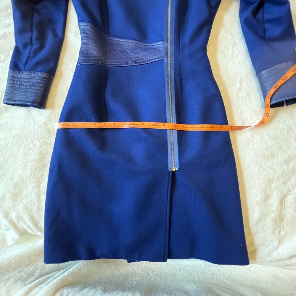 Gorgeous Sapphire Blue Designer Coat with Gold Lining - Picture 10 of 15